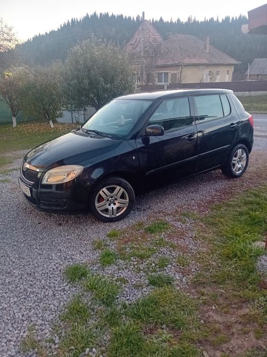Vând skoda fabia2