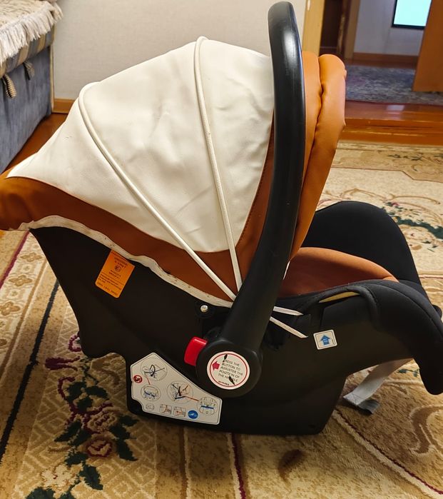 Продам детское крестло