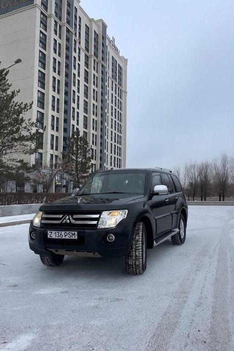 Mitsubishi Pajero 2007