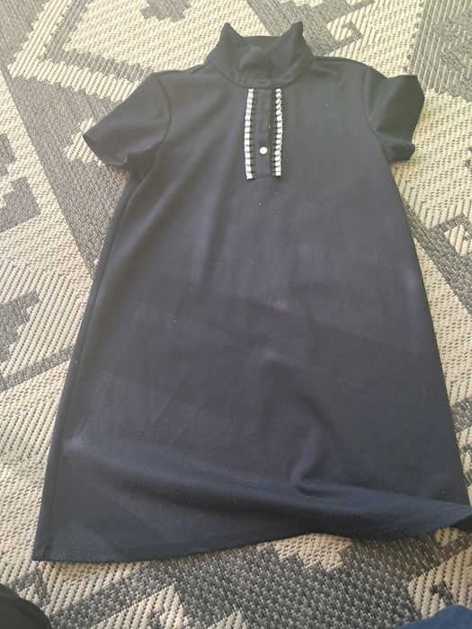 Отдам платье школьное