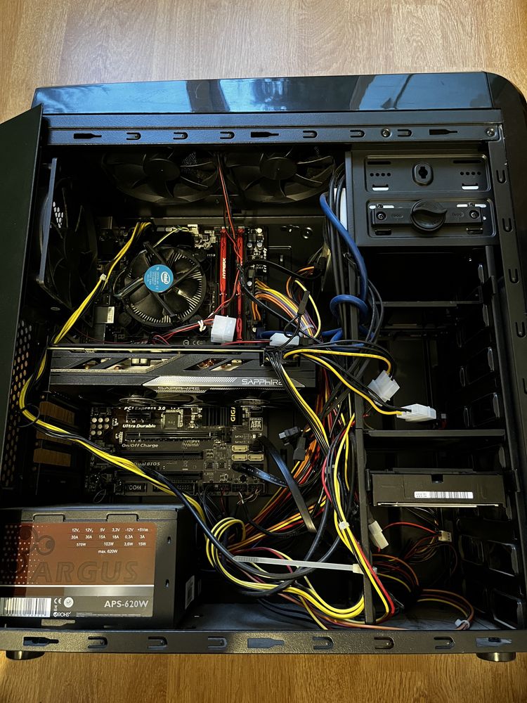 Desktop PC gaming/office