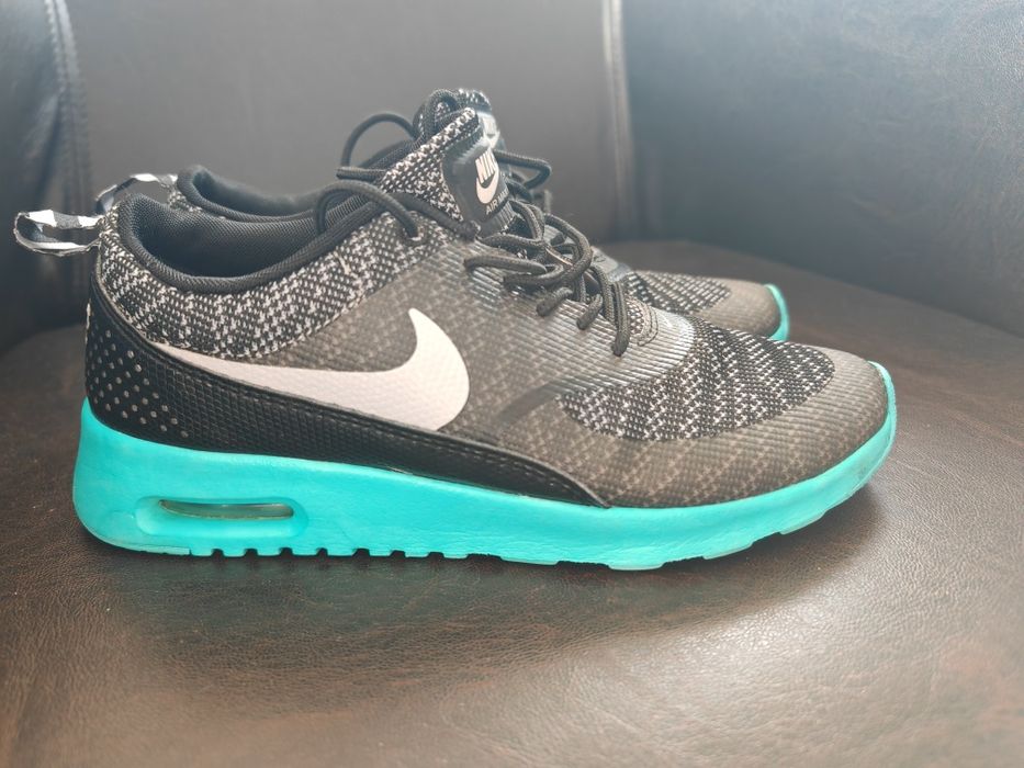 Vând adidași Nike Air Max Thea 38
