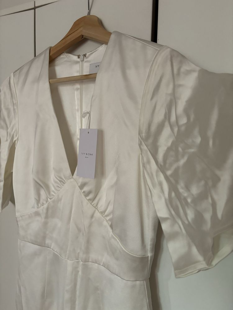 Salopetă elegantă Ivy & Oak, albă, mărimea 36