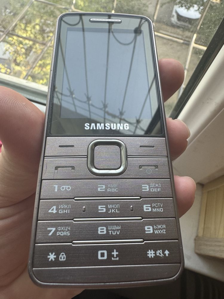 Samsung 5610 оригинал имей есть