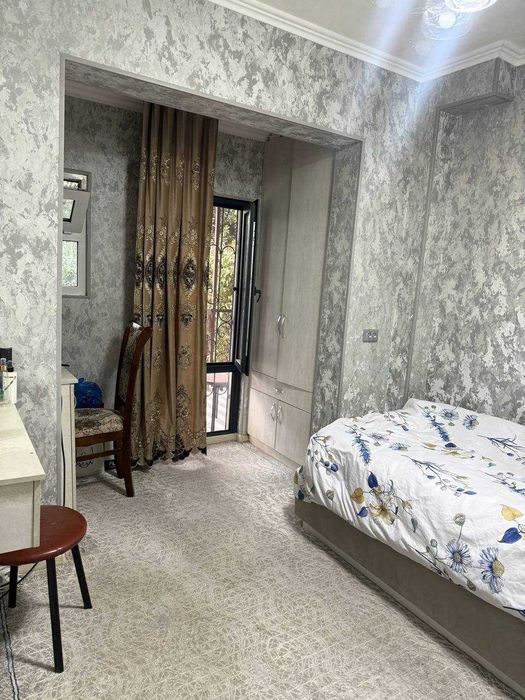 Сдаётся 3-комнатная квартира в Юнусабадском районе на 1 этаже