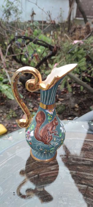 Două vaze de colecție, pictate manual.