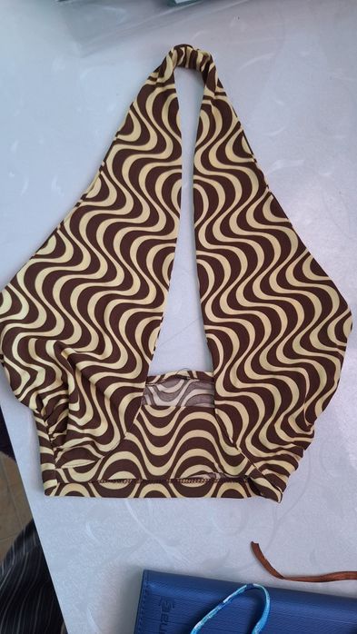 Летен топ с гол гръб NewYorker