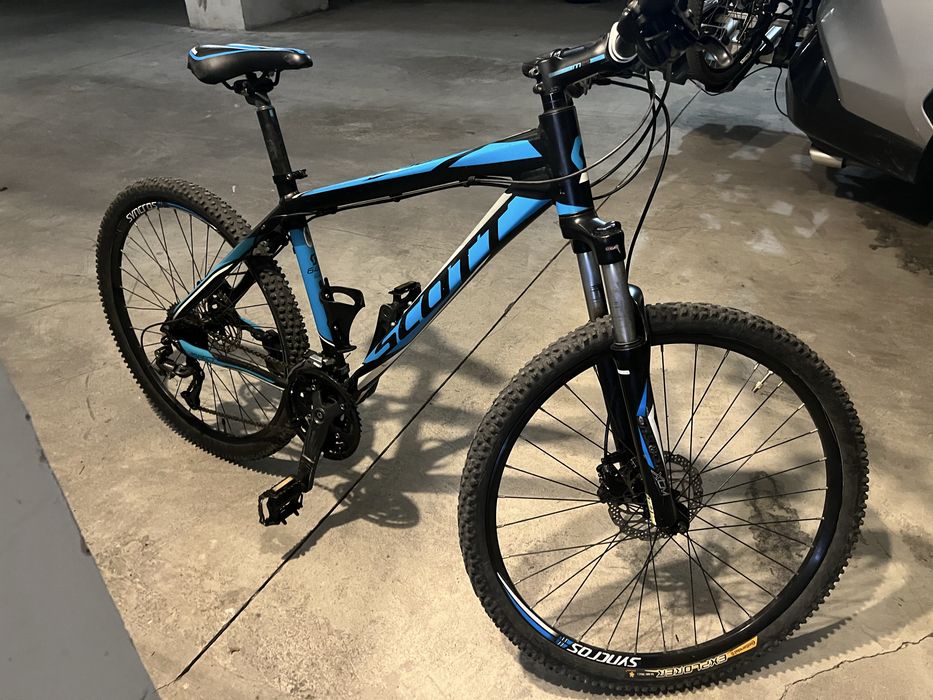 Bicicleta SCOTT + casca oxelo( cadou)