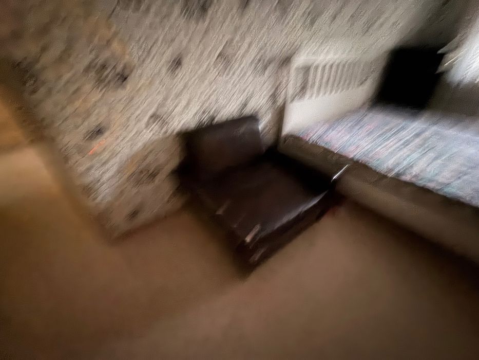 Диван и кресло бесплатно