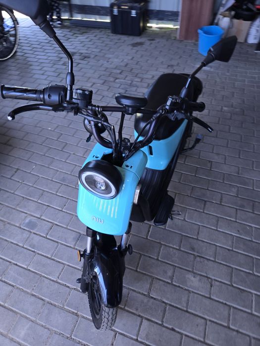 Scuter electric NIU – motor Bosch – fără permis – 25 km/h