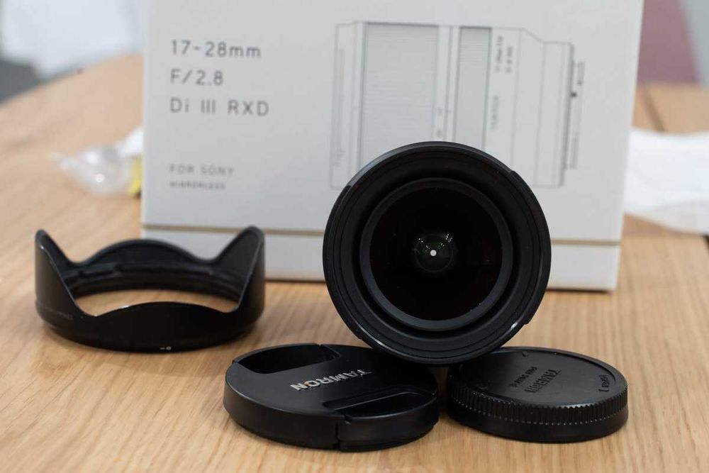 Tamron 17-28mm f/2.8 Di III RXD за Sony E (FE)