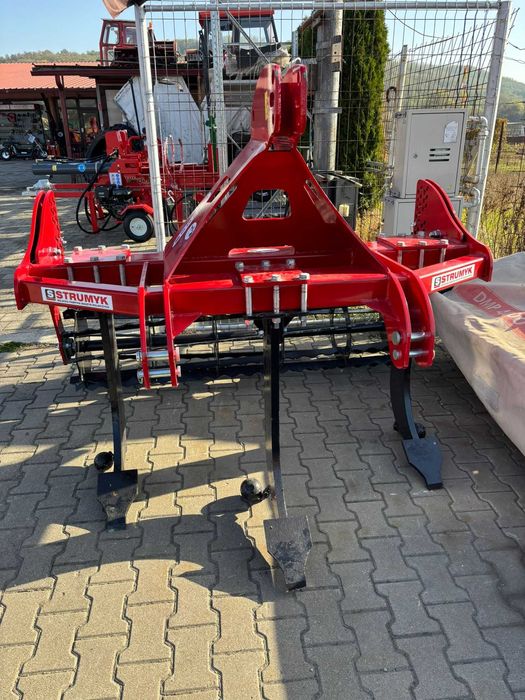 Scarificator 3 gheare cu tavalug Strumyk