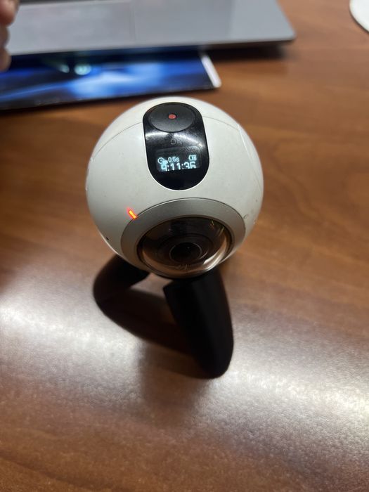 Камера Самсунг Gear 360