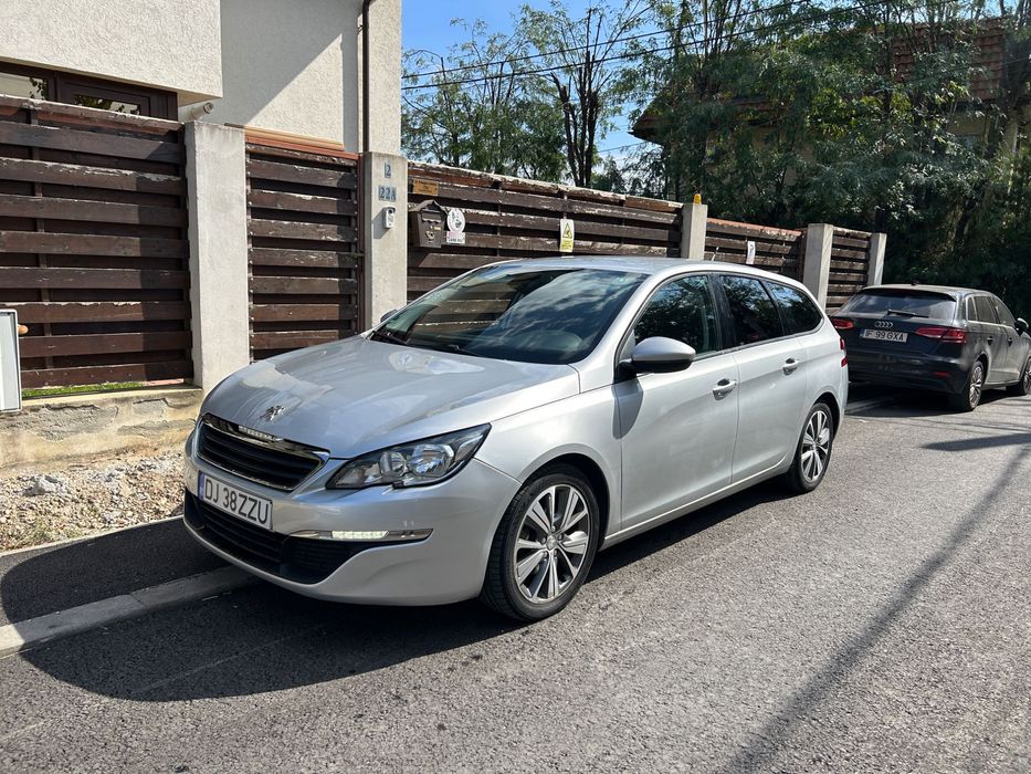 Vand/Schimb Peugeot 308 SW | 1.6 Blue HDI | 120 cp | 2015 | Proprietar
