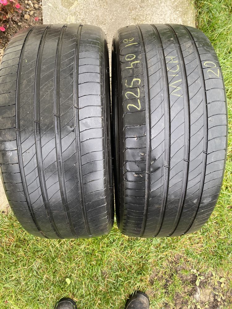 Set 2 anvelope de vară 225 45 R18 michelin de vara