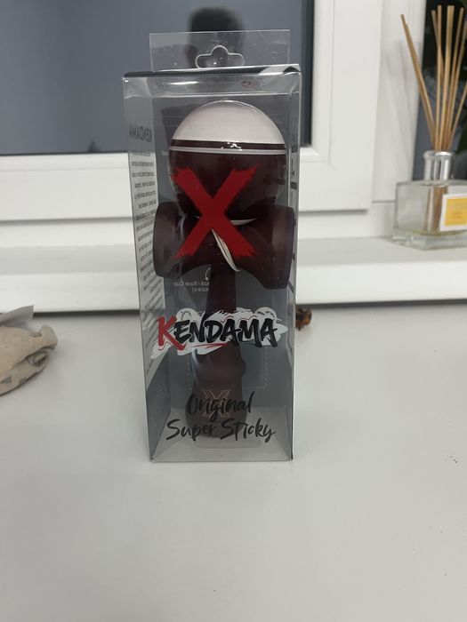 Kendama x stiky