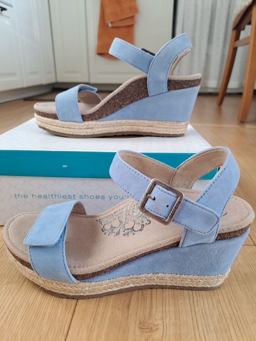 Сандали от велур Aetrex