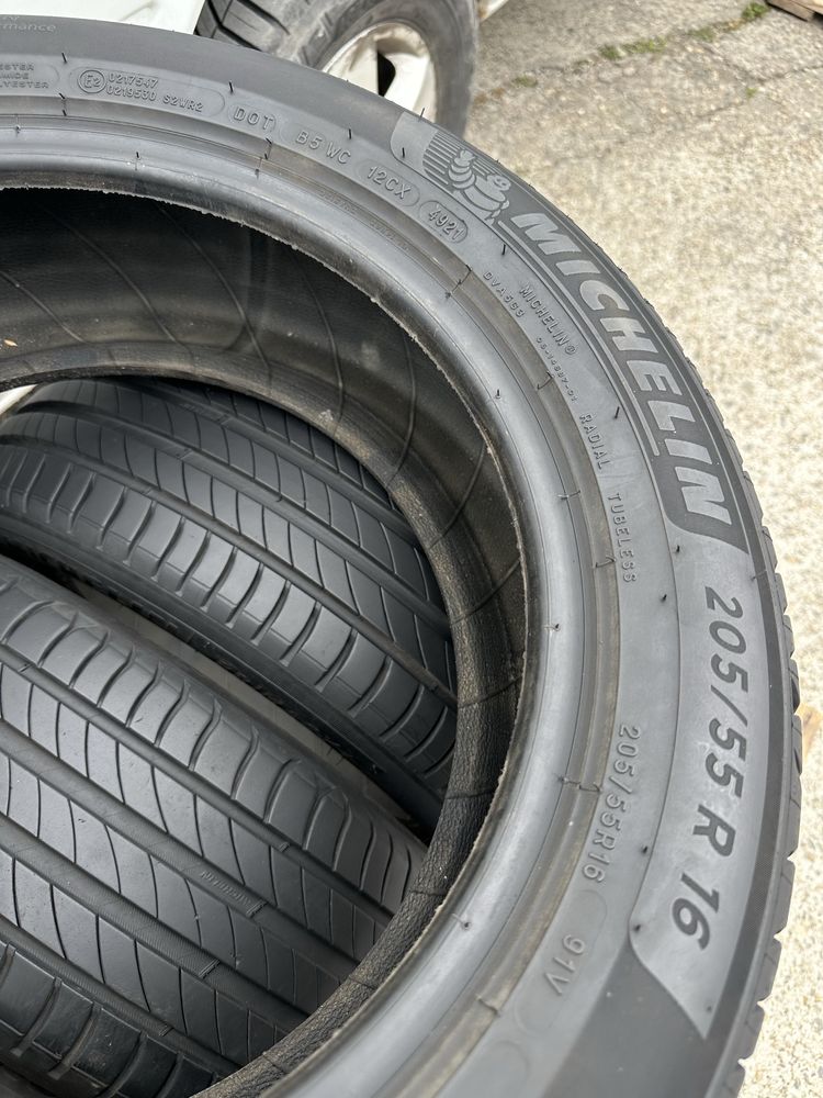 205/55/16 Michelin dot21