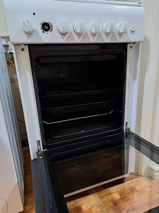 Продаётся Газовая плита.