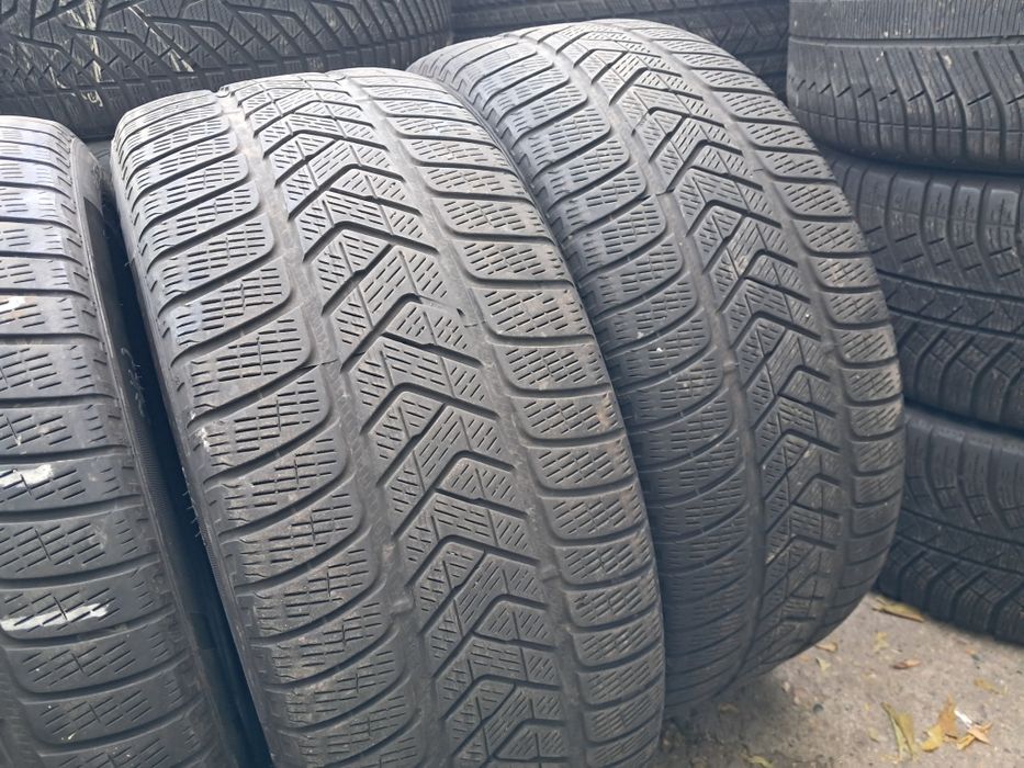 Anvelope second iarna 255 50 R19 Pirelli