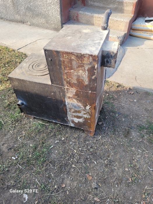 Продам печку в нормальном состоянии