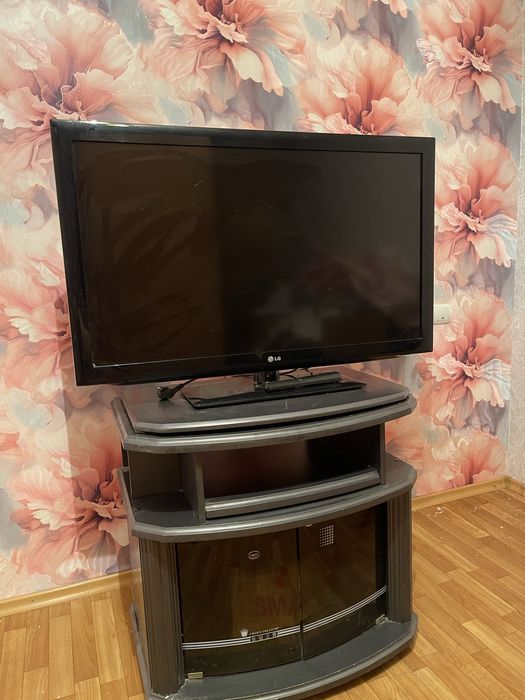 Продам Телевизор LG 42LK430