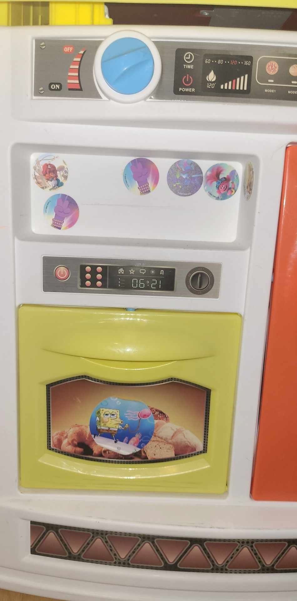 Bucatarie copii multifunctionala.