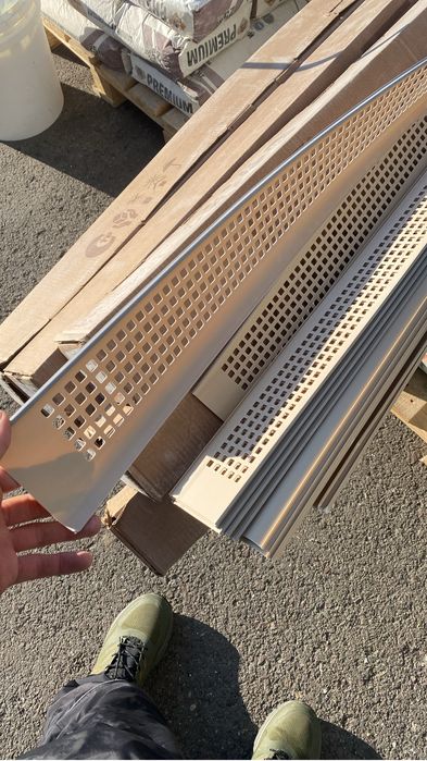 Коннелюрные профиля 10 см по 2.2 метра в общем 500 метров