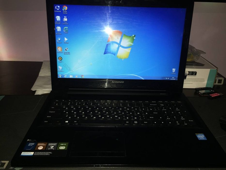 Noutbook sotiladi Lenovo