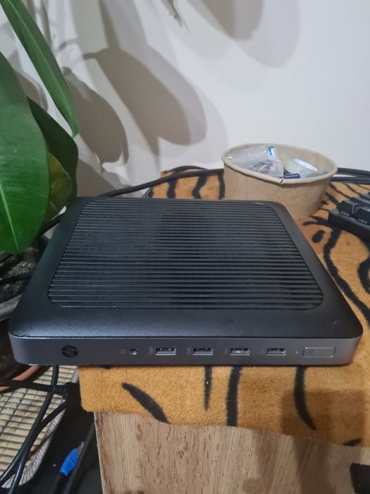 Хубав Компютър HP