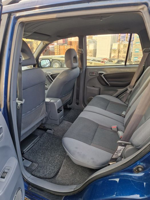 Toyota raw4 diesel 2.0D 4x4