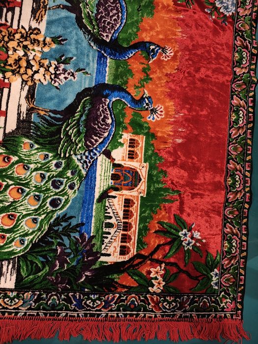 Carpetă de perete cu păuni