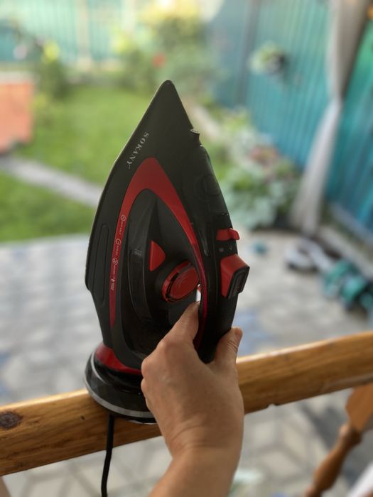 Продам утюг беспроводной