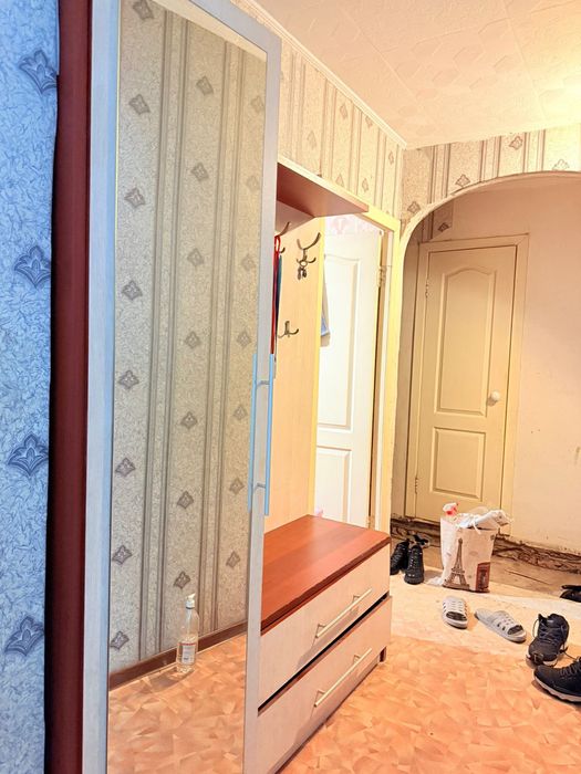 Прихожая срочно продается