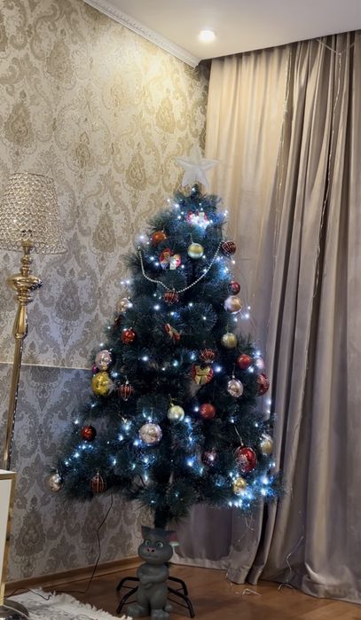 Елка новогодняя