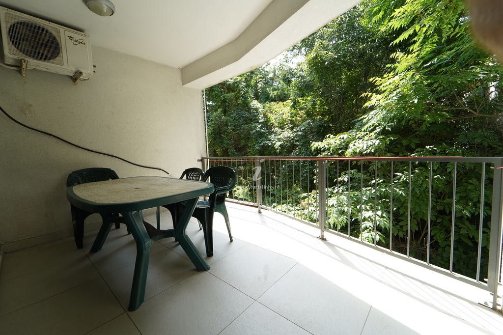 Cazare Apartament 3 camere Neptun-Olimp la 3min de plaja