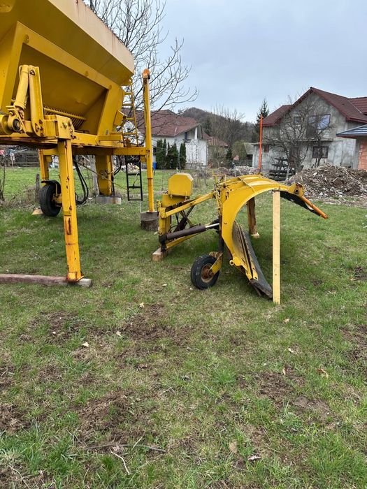 Lamă și salarită pentru deszăpezire – de vânzare