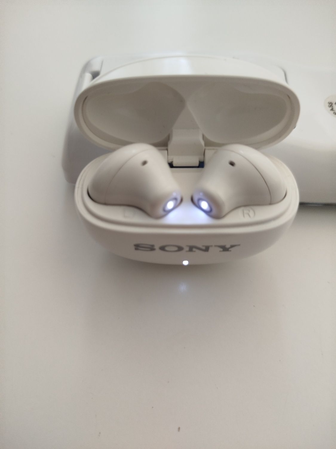 Vând Căști Wireless Sony