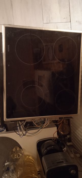 Plita și cuptor electric Bosch perfect funktional