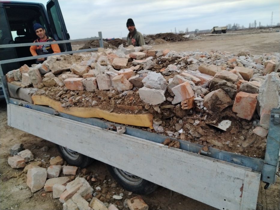 Transport marfa mobila moloz tractări auto