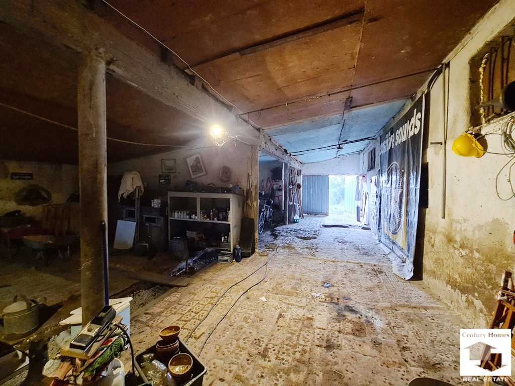 116157 Голям парцел с производствена сграда в гр.Килифарево