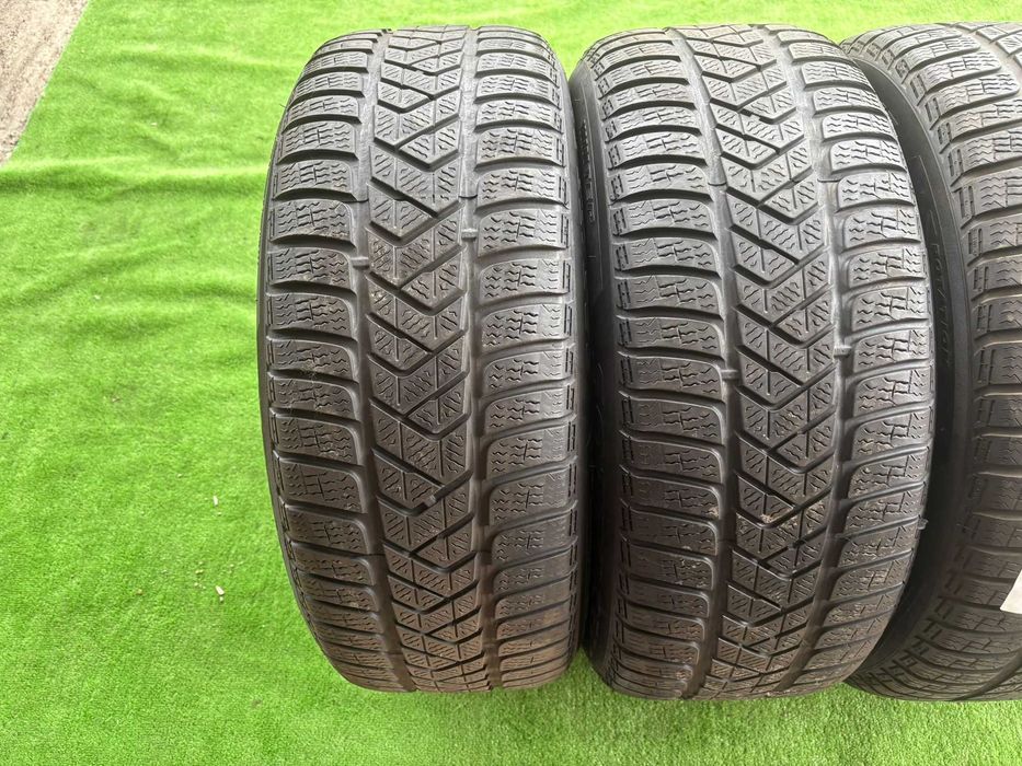 Anvelope Iarna Pirelli 235/55/17