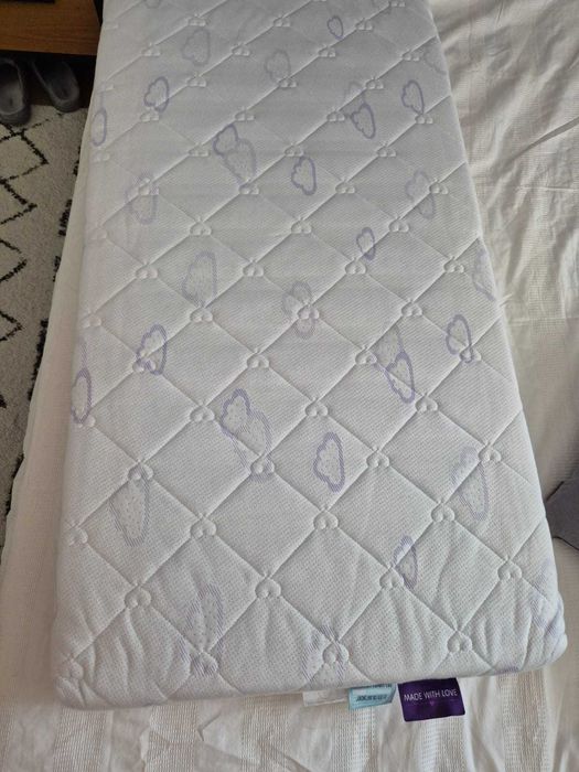 Patut din lemn pentru copil 120x60, 3 nivele + saltea spuma Traumeland