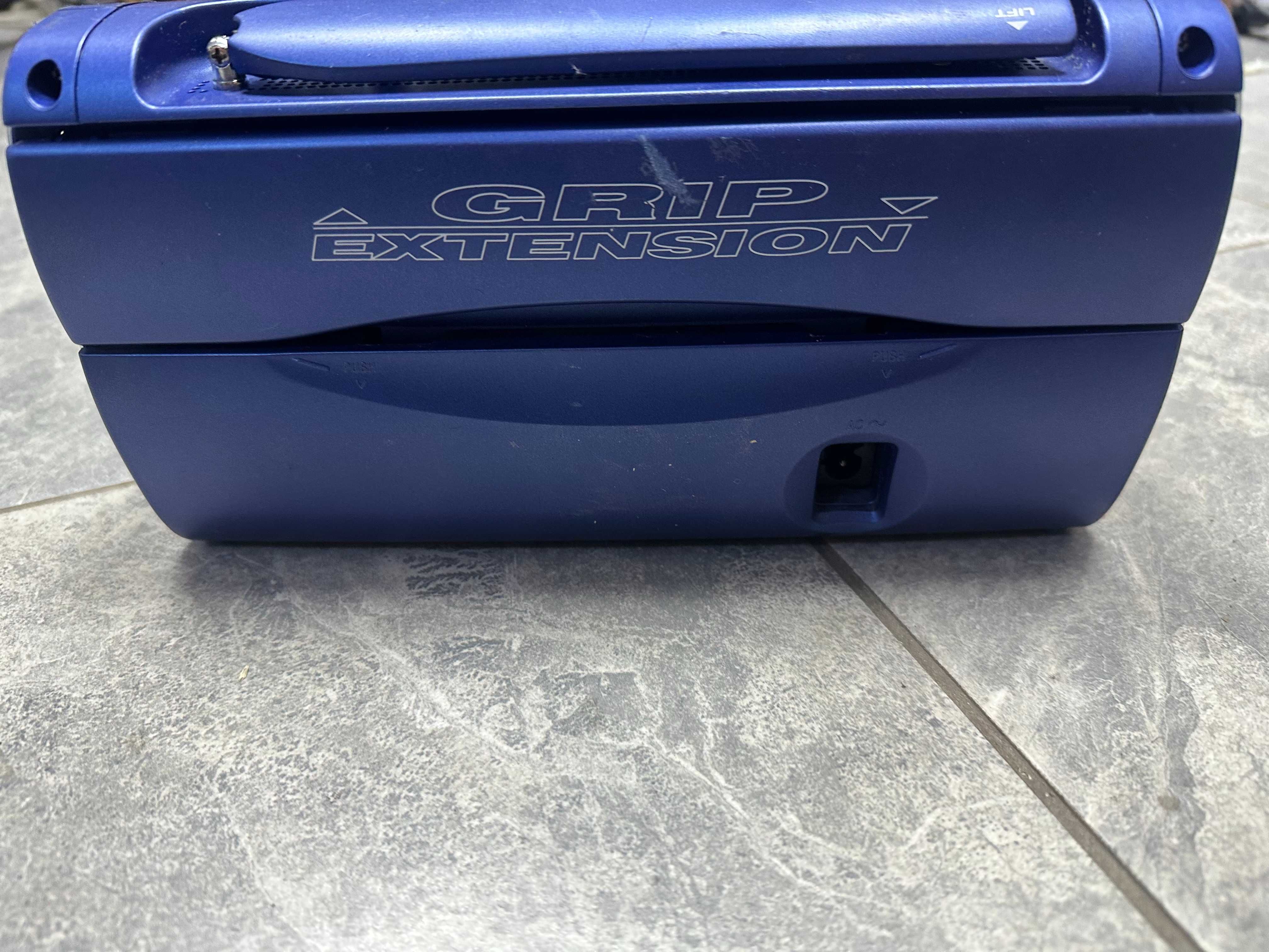 Радио Grundig music boy 40