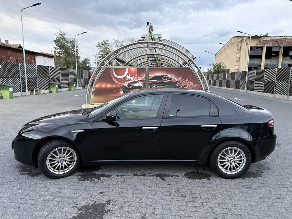 Alfa Romeo 159 full options!!! cu carte servis