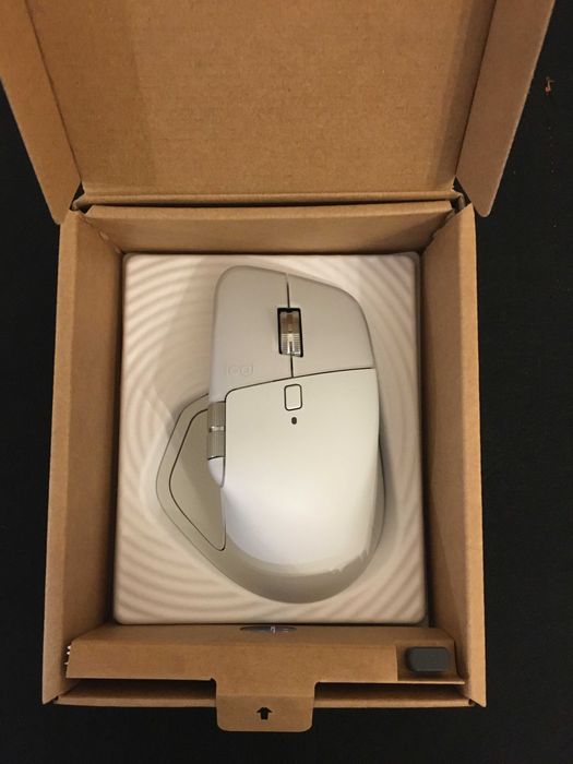 Logitech MX Master 4