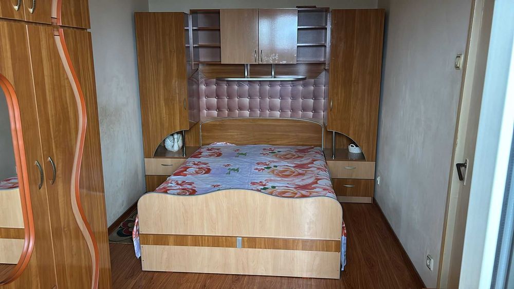 Se vinde 2 camere