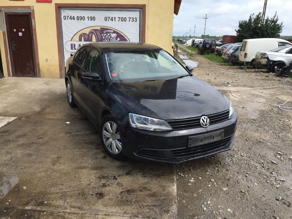 Dezmembrez / Dezmembrari / Piese Volkswagen Sharan 2012