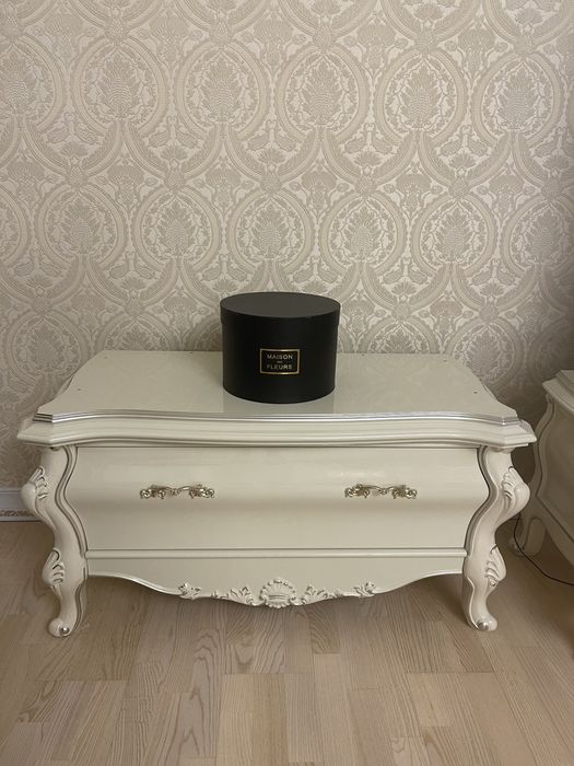 Продается сервант