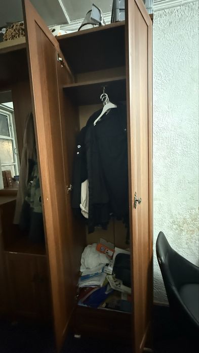 Шкаф для прихожей